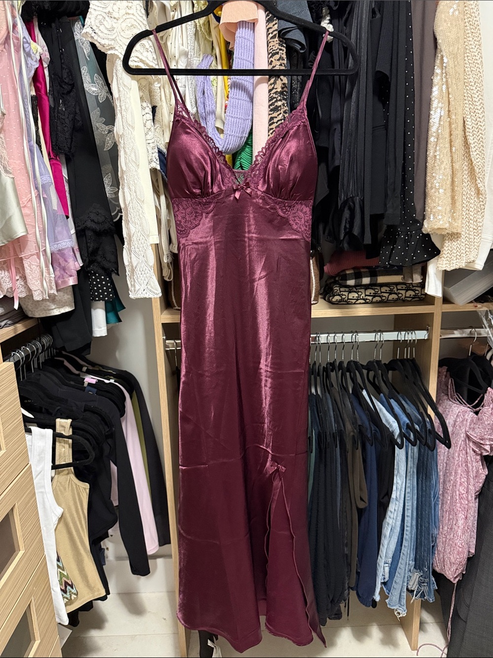 Nayomi long slip dress size small